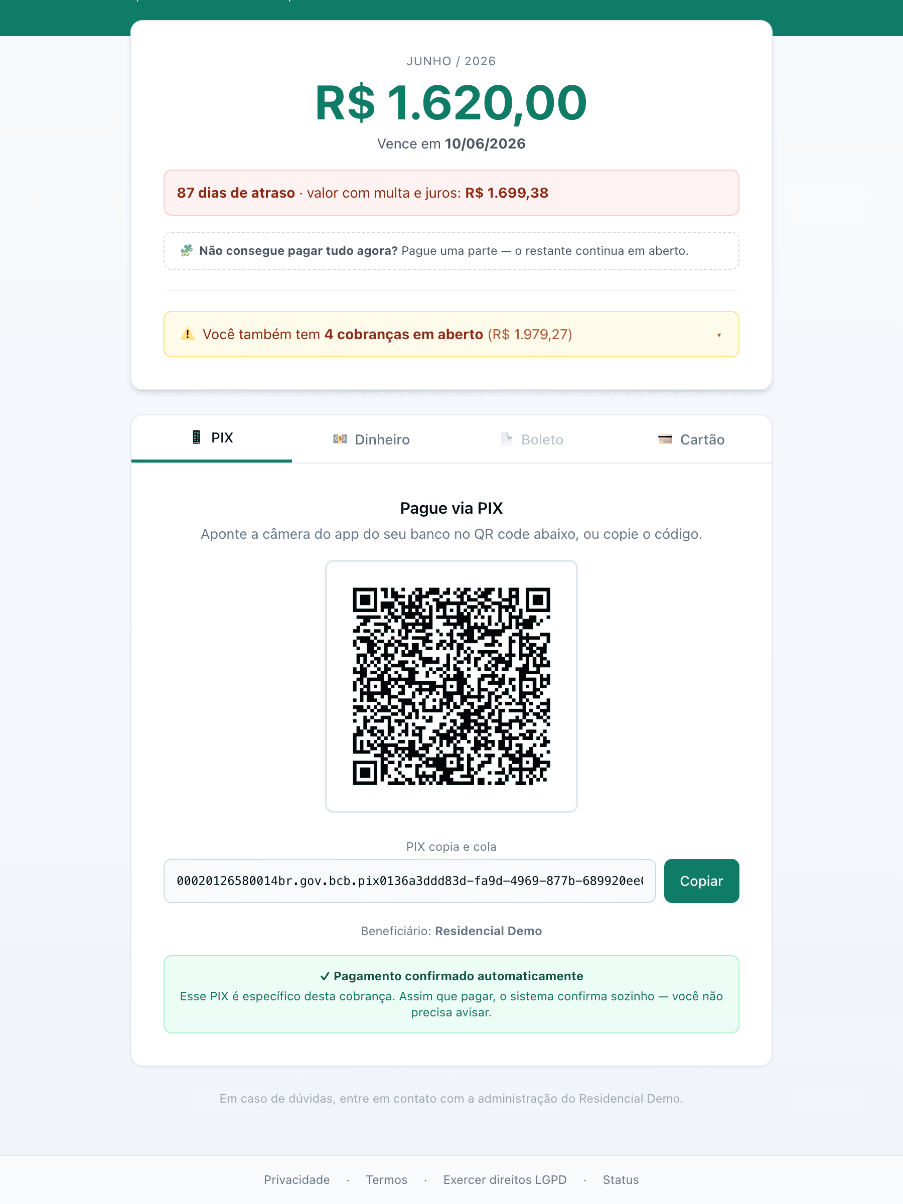 Link de pagamento aberto no celular: o valor, o QR Code do PIX e o aviso de que o pagamento é confirmado sozinho.